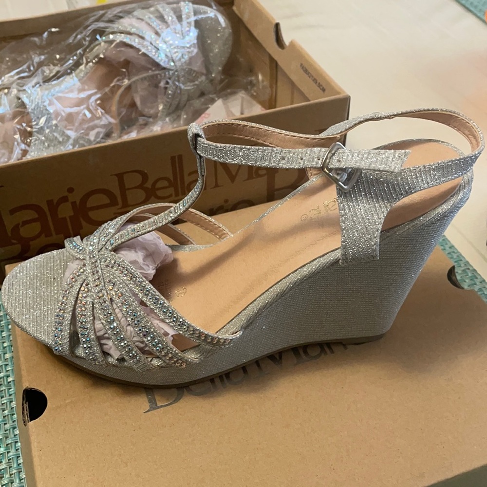 Silver Wedges